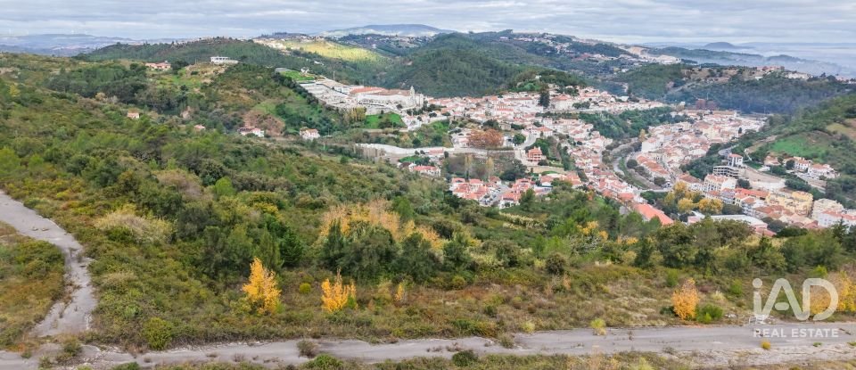 Terrain à bâtir à Alenquer (Santo Estêvão e Triana) de 189 m²