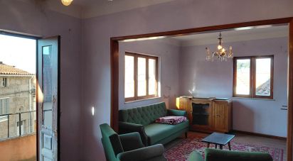 House T4 in - of 267 m²