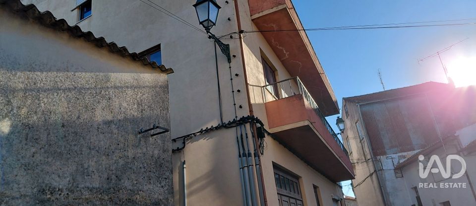 House T4 in - of 267 m²