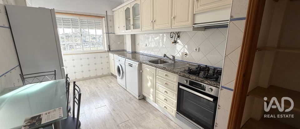 Appartement T2 à Fernão Ferro de 82 m²