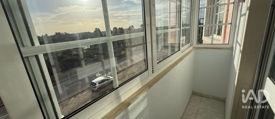 Appartement T2 à Fernão Ferro de 82 m²