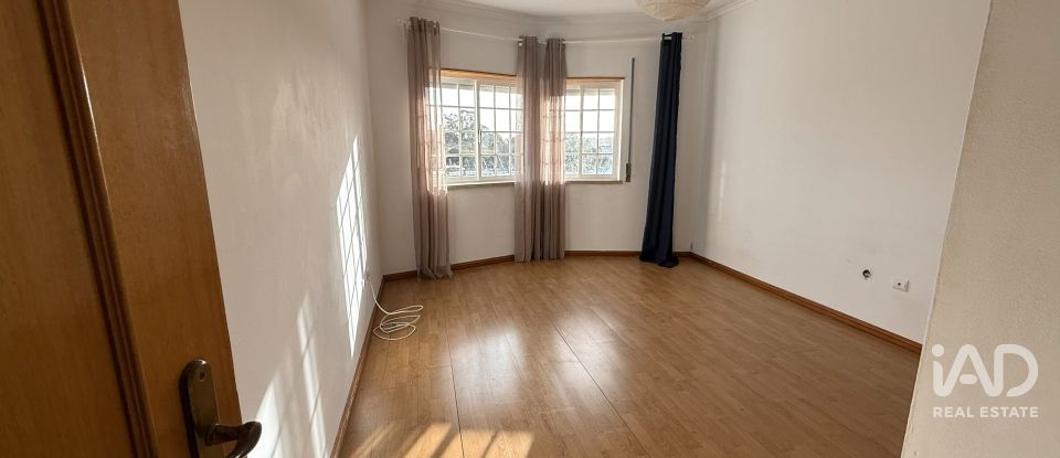 Appartement T2 à Fernão Ferro de 82 m²