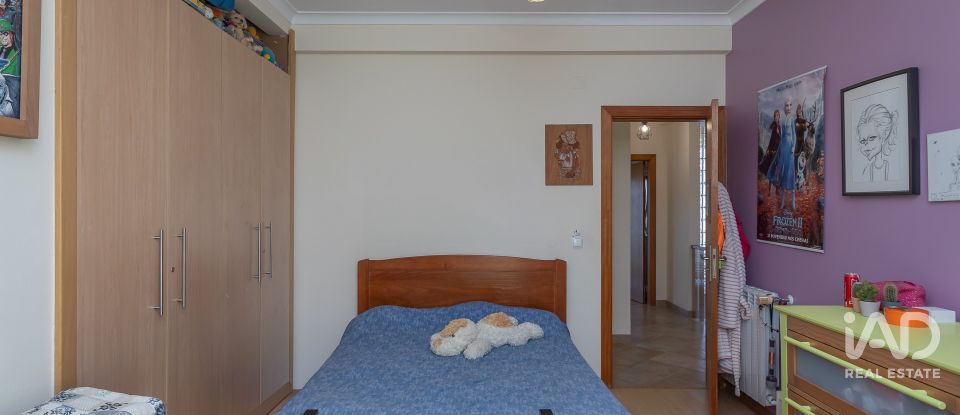 Maison T5 à Azeitão (São Lourenço e São Simão) de 234 m²