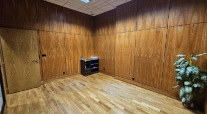 Boutique/Local commercial à Laranjeiro e Feijó de 75 m²