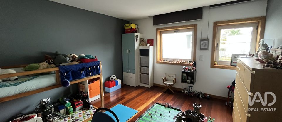 Maison T4 à Gondomar (São Cosme), Valbom e Jovim de 284 m²