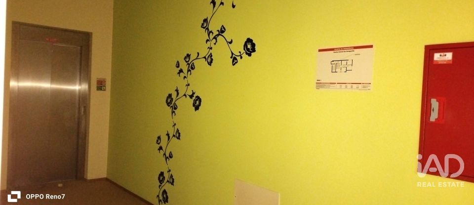 Prédio em Árvore de 1 735 m²