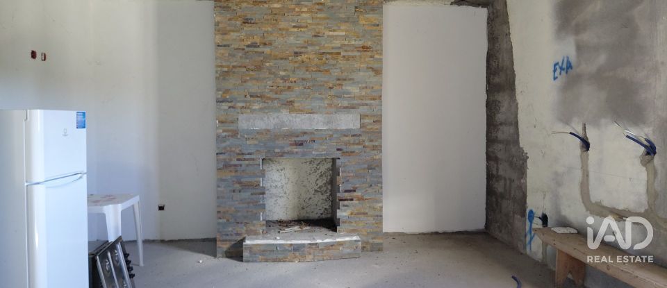 Agricultural quinta  T0 in Caria of 44,720 m²