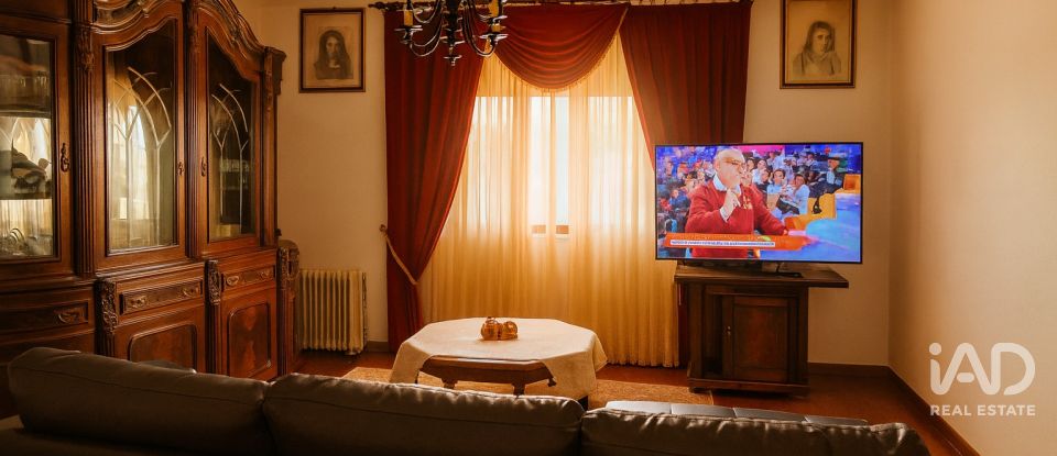 Moradia T4 em Ericeira de 204 m²