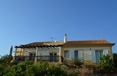 House/villa T3 in Conceição e Estoi of 178 sq m